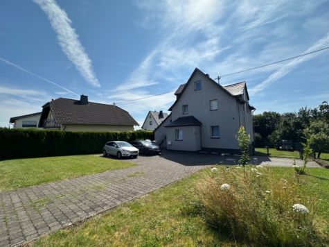 Faid | Eifel | ca. 585 m² Grundstück | ca. 140 m² Wohnfläche | Saniert 2012 | Dach erneuert 2014, 56814 Faid, Einfamilienhaus